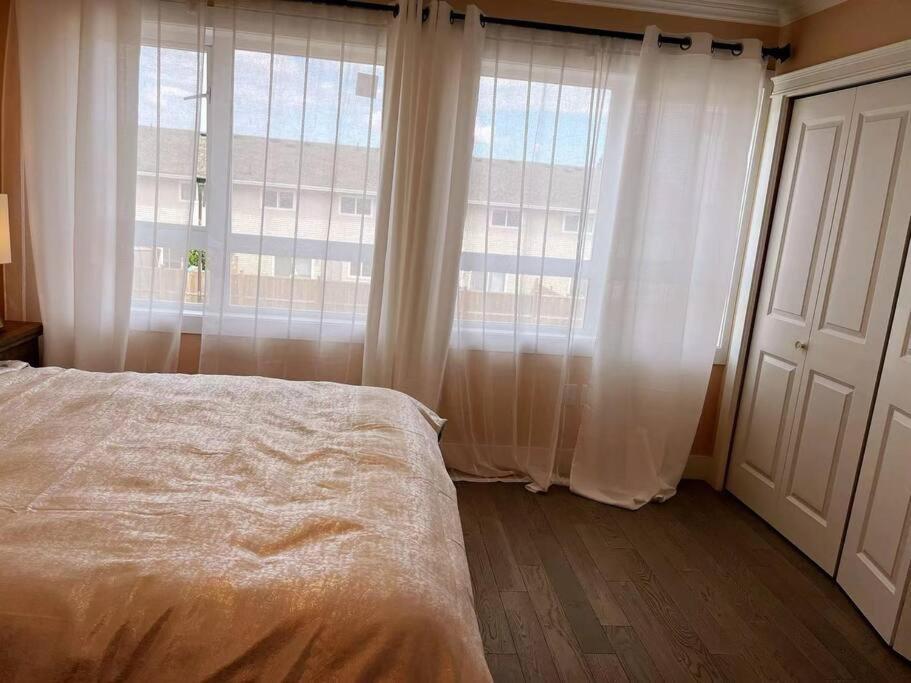 Brand New Luxury 2-Bedroom Townhouse. 邓肯 外观 照片